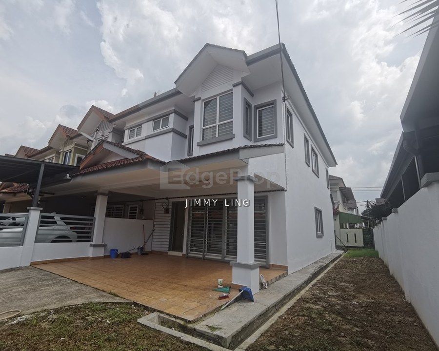 End Lot, Bandar Puteri Klang, Kerongsang 6, Selangor, Klang