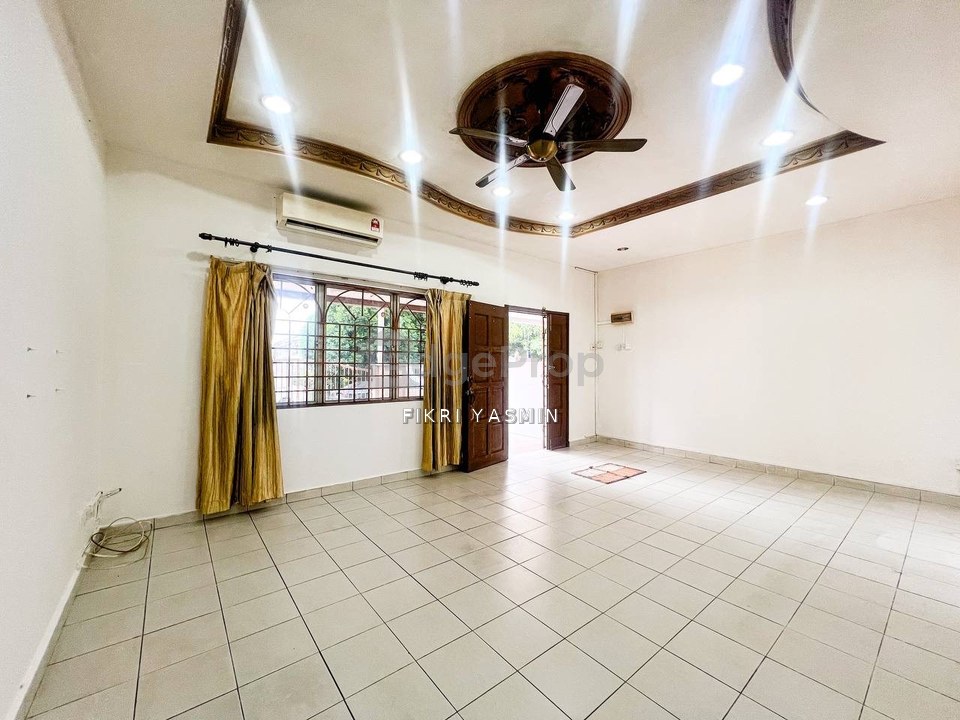 Taman Pinggiran Saujana Kajang Double Storey Terrace For Sale, Selangor, Kajang