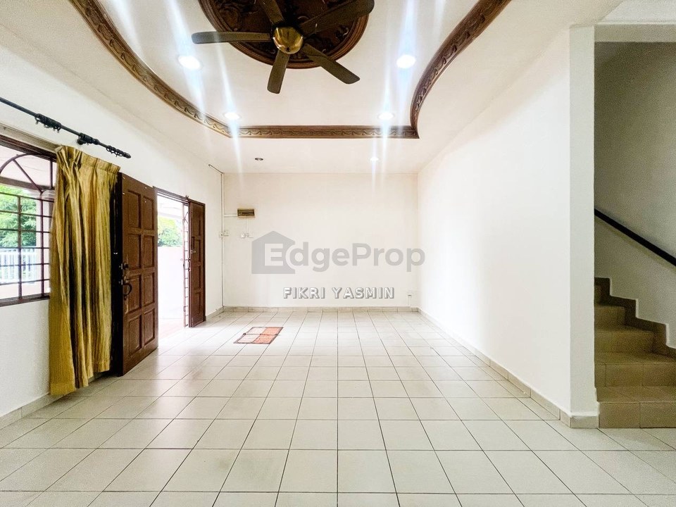 Taman Pinggiran Saujana Kajang Double Storey Terrace For Sale, Selangor, Kajang