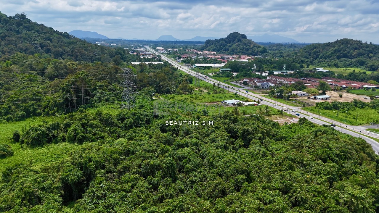 Development Land, 13th Mile, Jalan Kuching - Serian