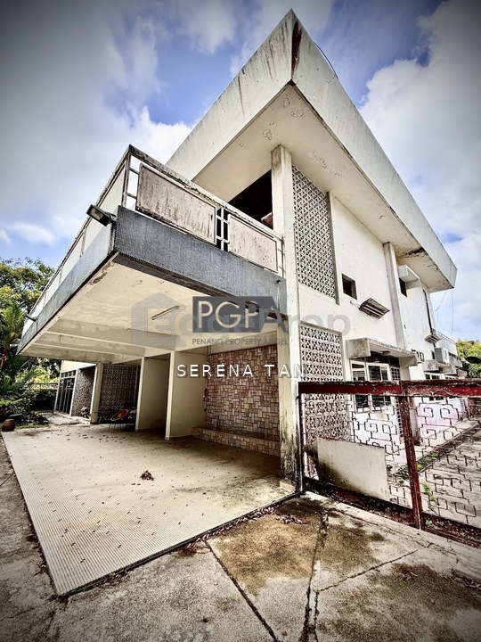 Double-Storey Bungalow on Expansive Grounds at Western Road, Pulau Tikus, Penang, Georgetown