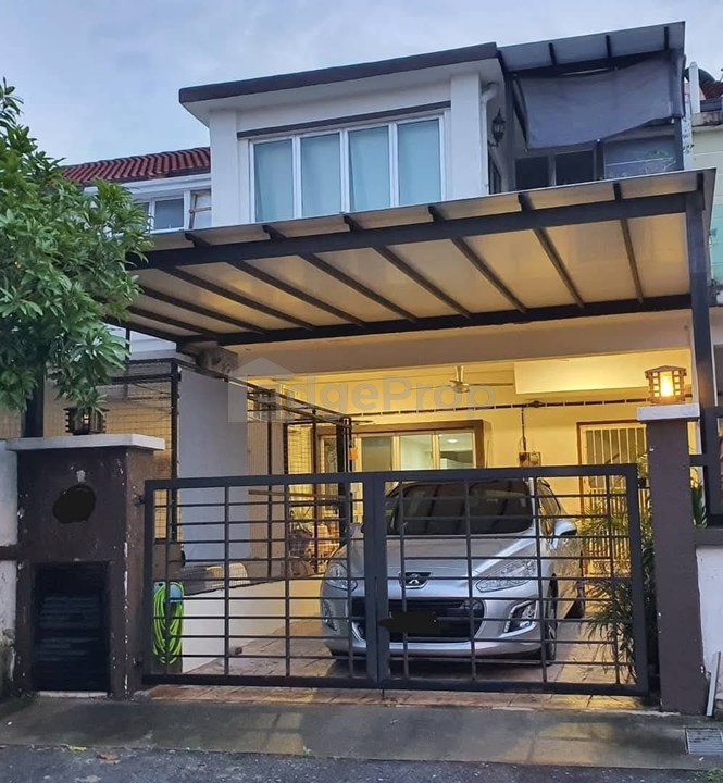 RUMAH TERES 2 TINGKAT TAMAN PELANGI SEMENYIH 2, Selangor, Semenyih