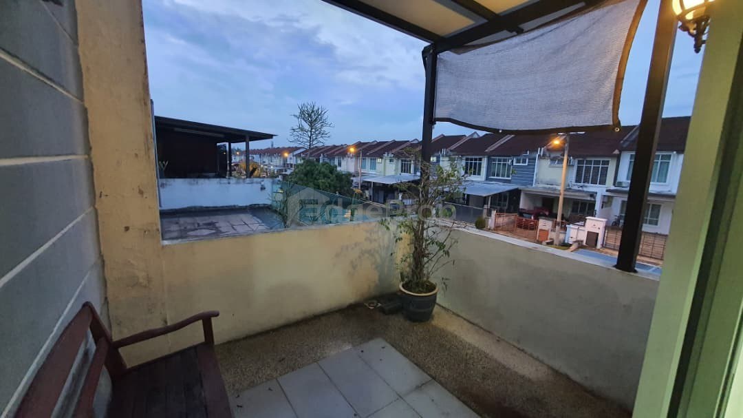 RUMAH TERES 2 TINGKAT TAMAN PELANGI SEMENYIH 2, Selangor, Semenyih
