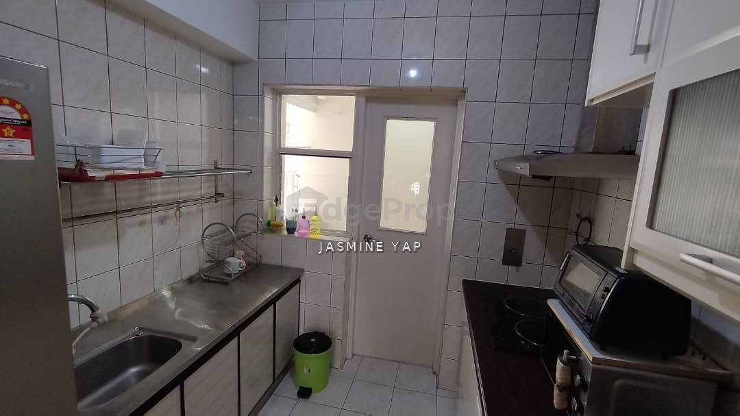 Mont Kiara BAYU Condo Surrounded by many Food Shop Mall Cheapest Unit in MK, Kuala Lumpur, Mont Kiara