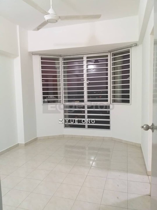 Rhythm Avenue, USJ, Selangor Service Residence for Rent LRT Mall , Selangor, USJ