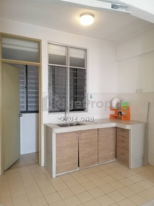 Rhythm Avenue, USJ, Selangor Service Residence for Rent LRT Mall , Selangor, USJ