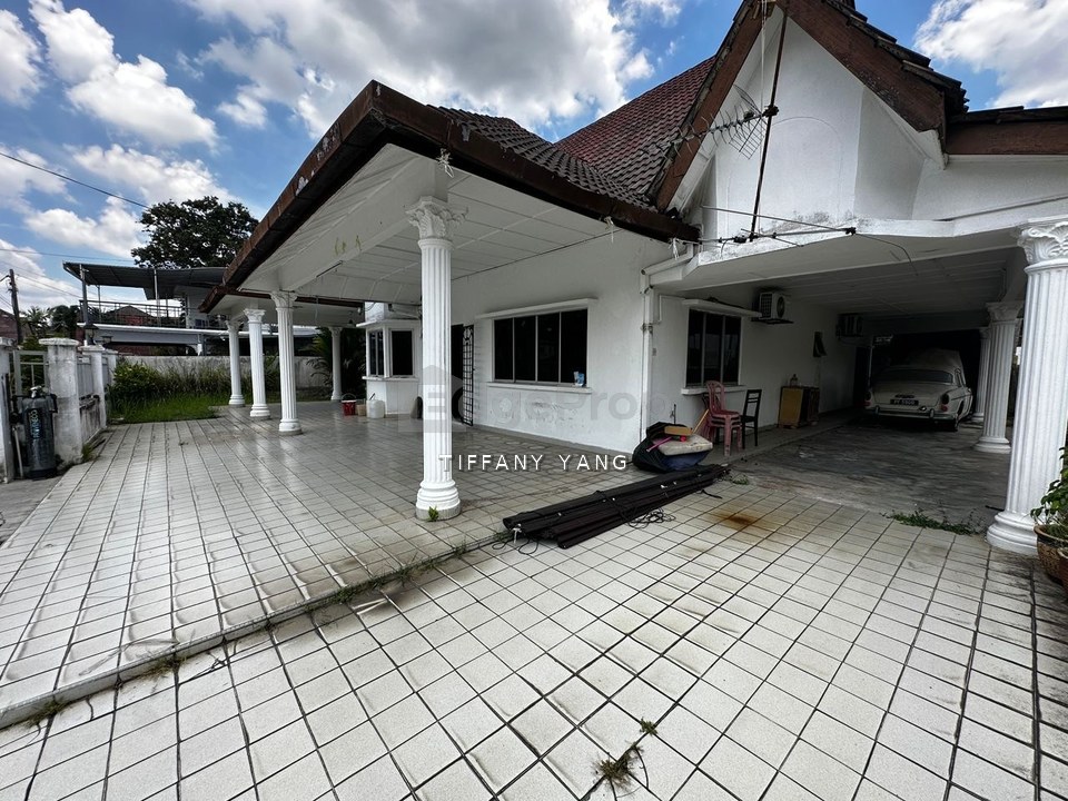 Taman Sri Hijau ( New Green Park )