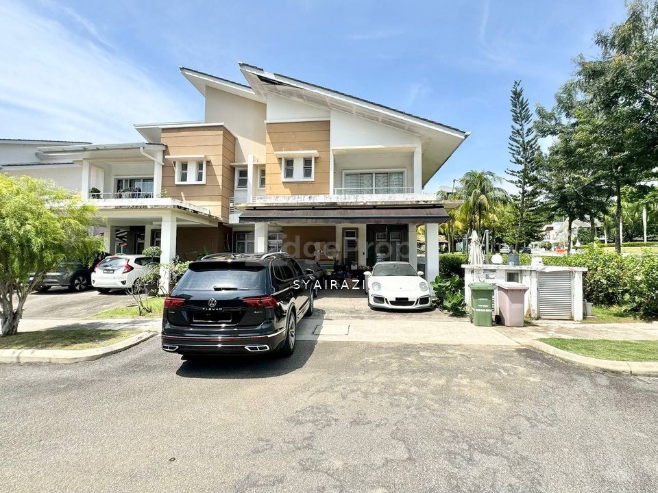 (CORNER LOT) Double Storey Semi D Presint 15, Putrajaya, Putrajaya, Putrajaya