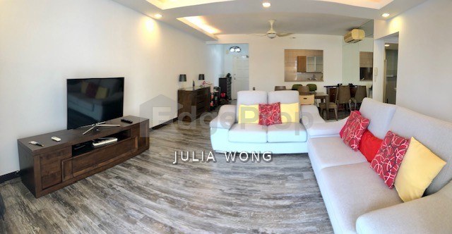 Fully furnished with balcony, opposite MKIS, Kuala Lumpur, Mont Kiara