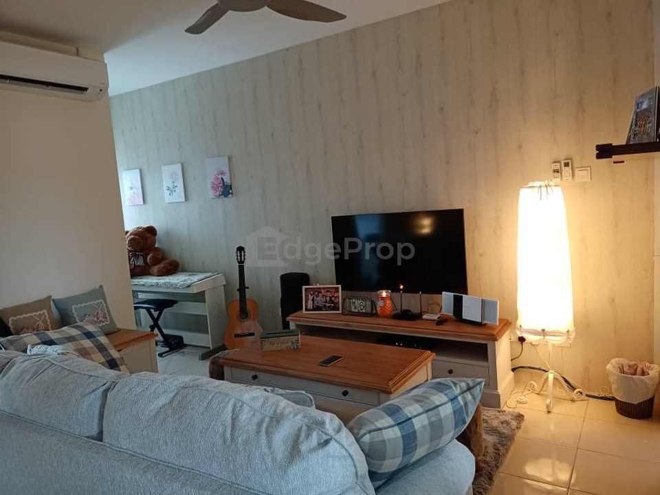 Oxford Park Avenue Townhouse for Rent! Loctaed at Jalan Muara Tuang , Sarawak, Kuching