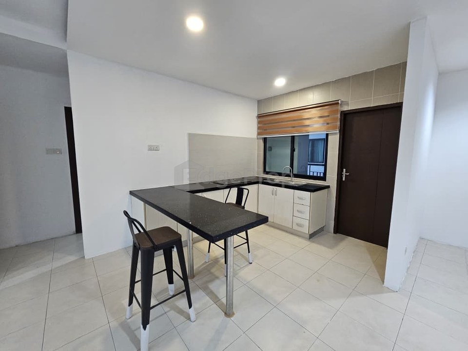 Tribeca Suites Apartment For Rent! Located at Jalan Song, Sarawak, Kuching