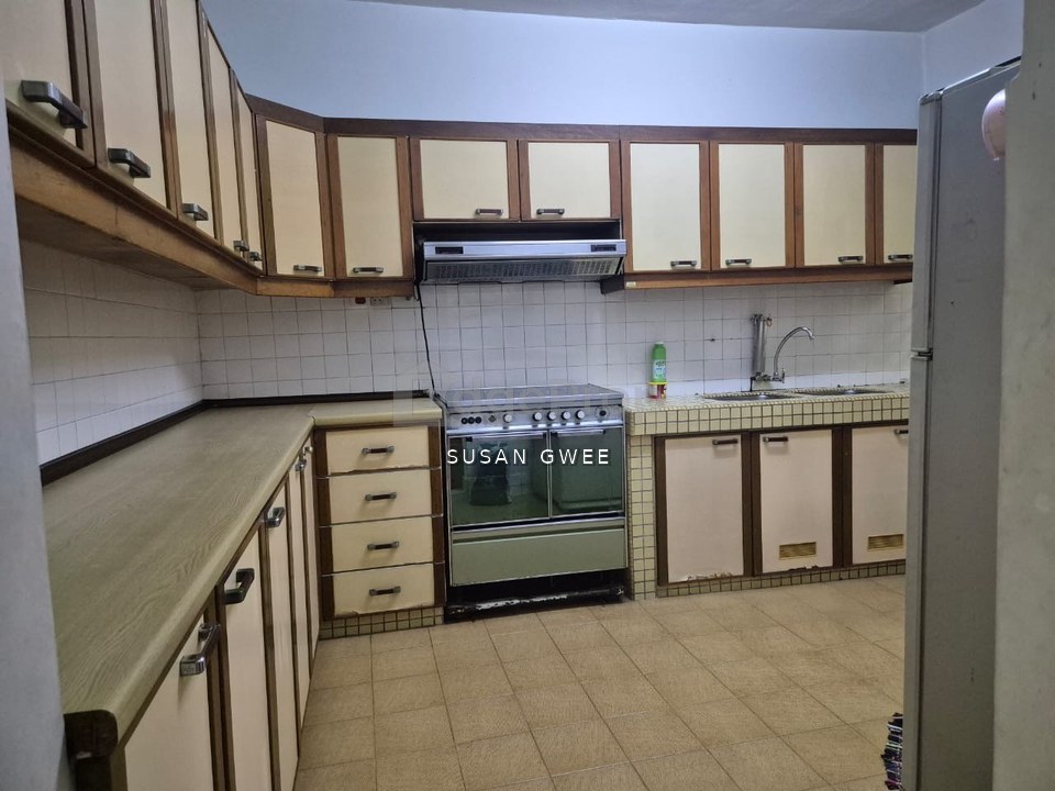 Double Storey super  link house at SS18 for rent, Selangor, Subang Jaya