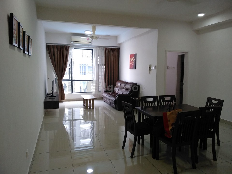 Rare Find! Spacious 1,066sf 3B2B @ Utropolis — Comes with 2 Car Parks!, Selangor, Glenmarie