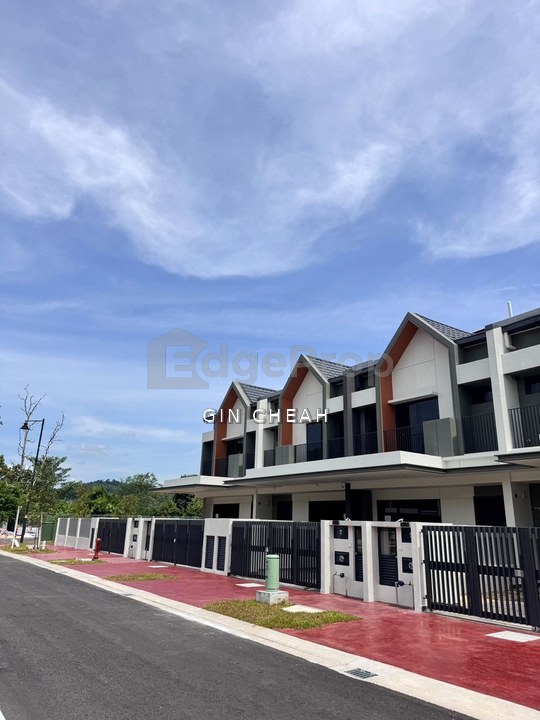 Bandar Kinrara 8