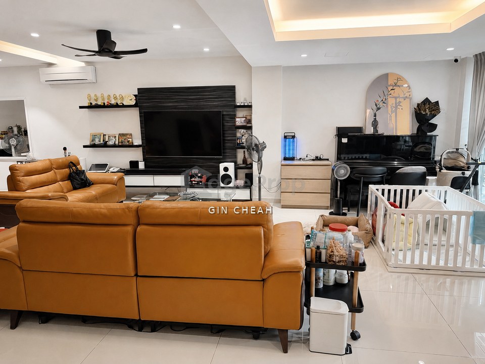 Damai Puspa In Damai Perdana, 2 Storey Superlink For Sale, Renovated Good Condition, Kuala Lumpur, Cheras