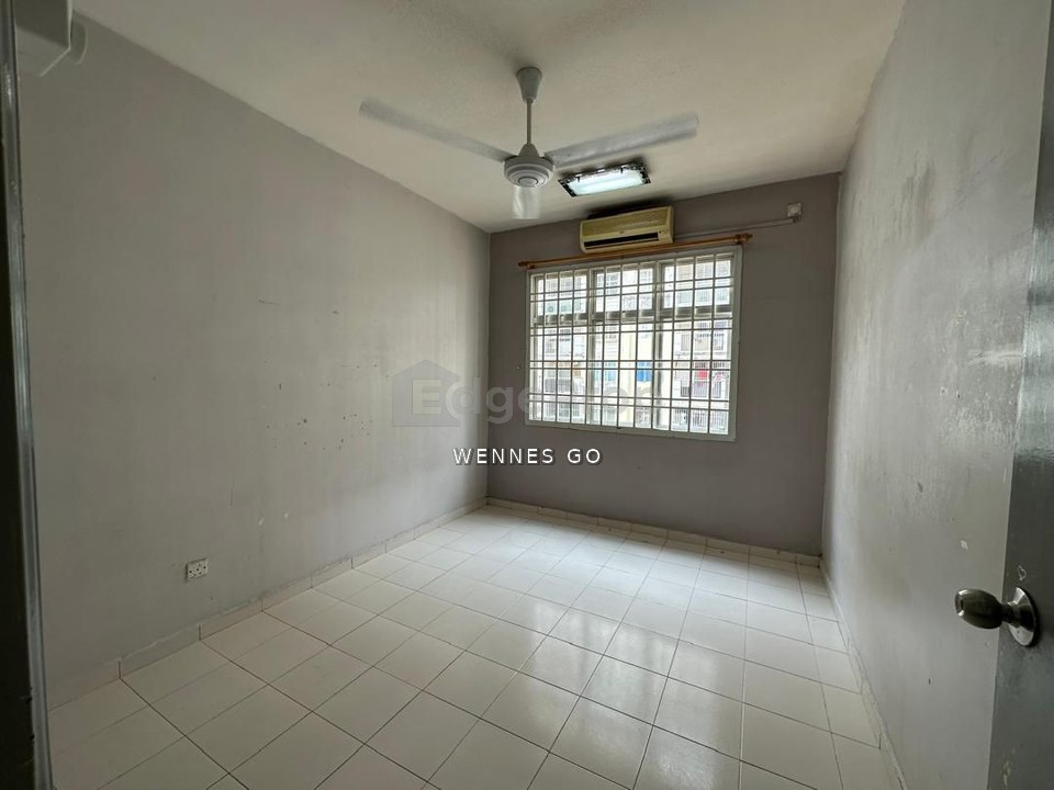 Selesa Jaya Villa Krystal Apartment Super CHEAP Unit for Sale, Johor, Skudai