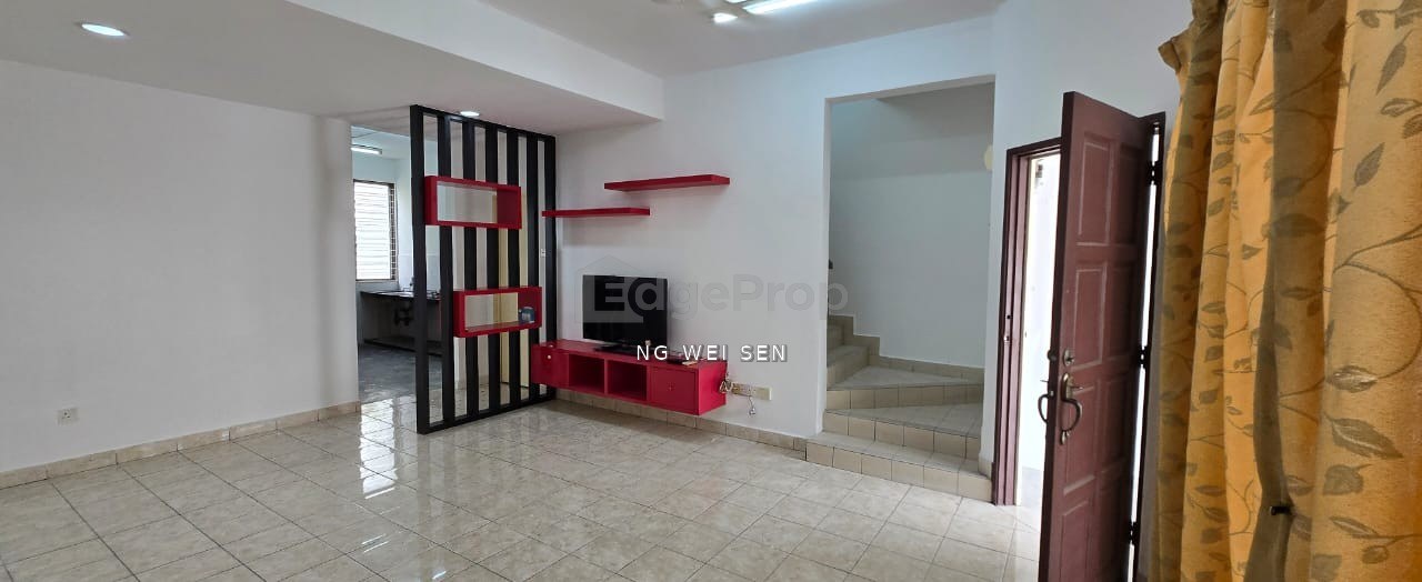 Puchong Taman Putra Prima 2 Storey Terrace House Ready for Rent Now, Selangor, Puchong