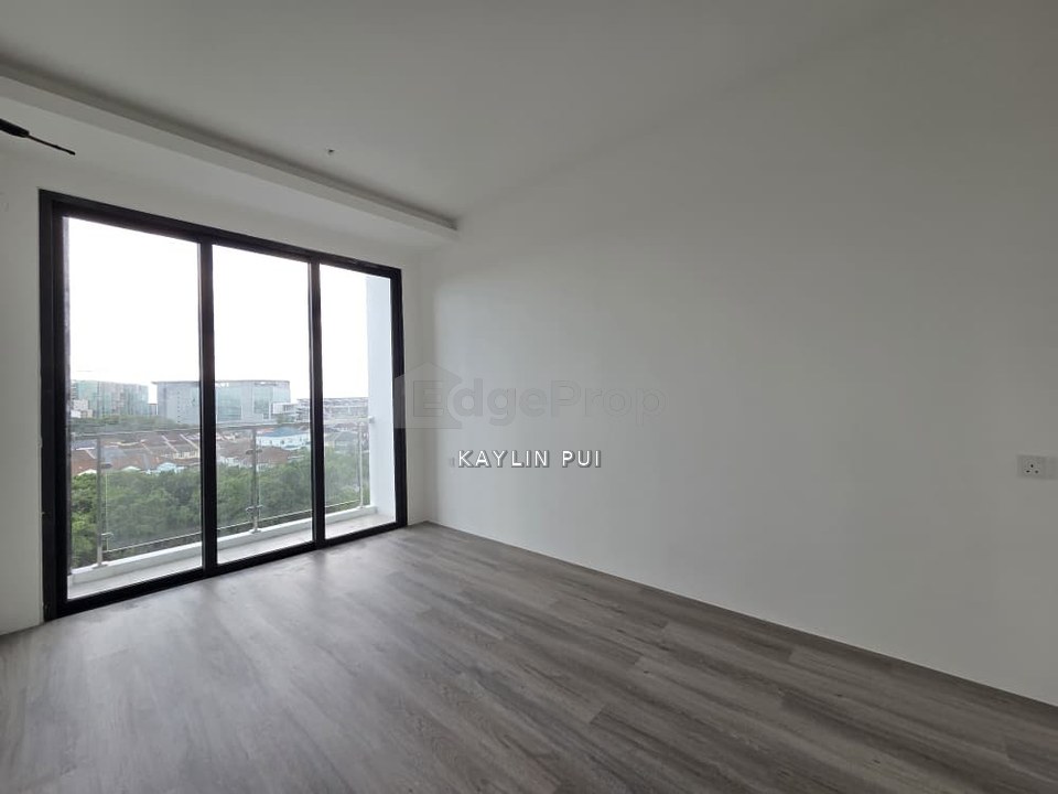 3 bedrooms high floor at Royal Stampin @ Lot 16 Residency for sale, Sarawak, Kuching