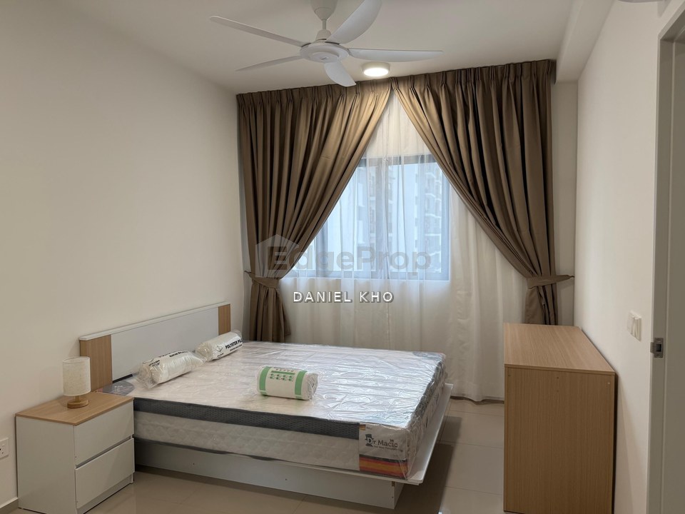 Brand new fully furnished Condominium near by Setia City Mall , Selangor, Shah Alam