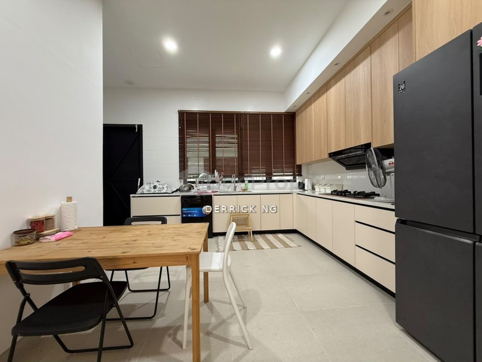 Bukit Banyan Sierra 2 Stry Semi-D House With Renovation , Partly Furnish For Rent, Kedah, Sungai Petani