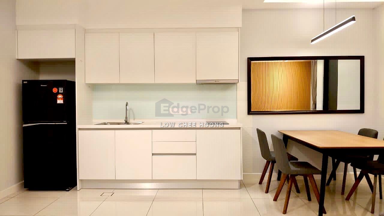 The Sentral Suites KL Sentral Fully Furnished 1 Bedroom For Sale, Kuala Lumpur, Brickfields