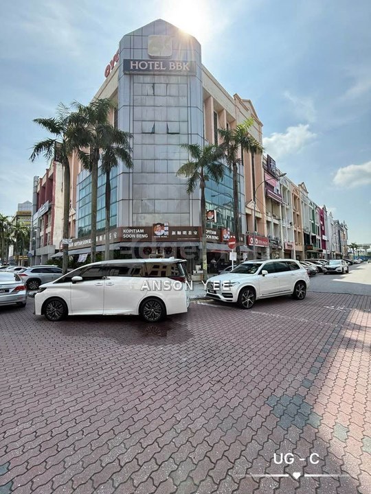 Baru Baru Klang 4 Storey Shoplot For Sale , Selangor, Klang