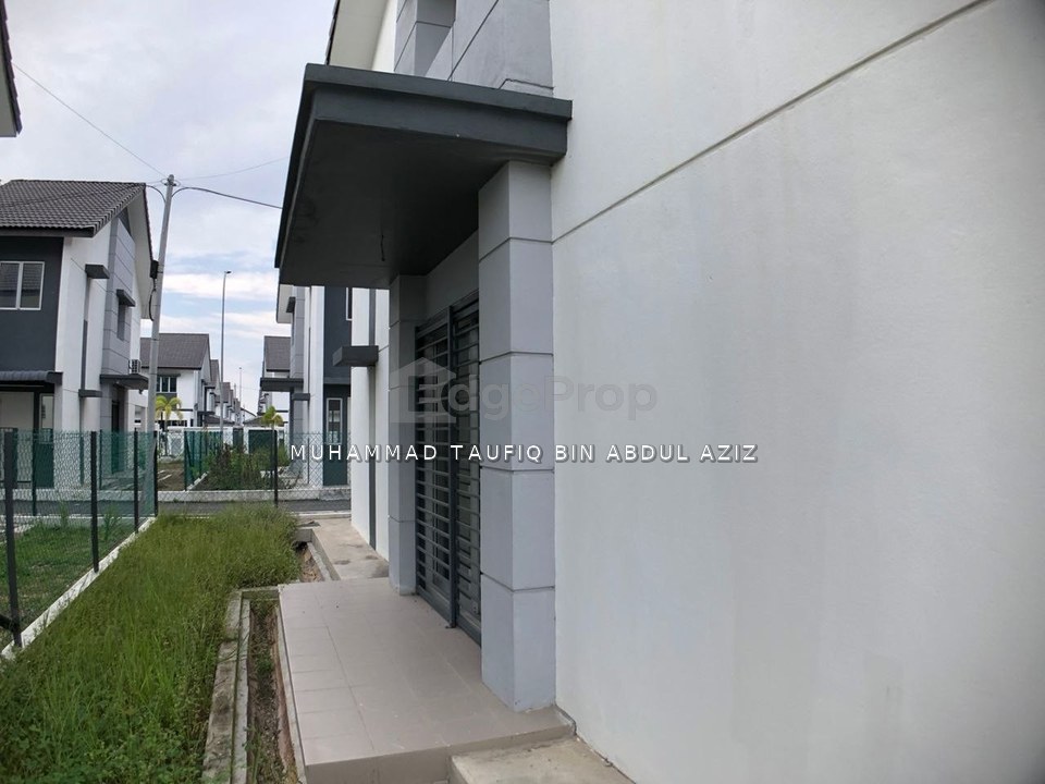 END LOT 2 Storey Terrace @ Bandar Mahkota Banting, Banting, Selangor, Banting