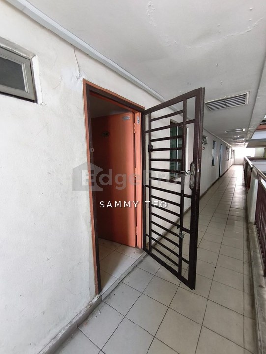 Bangunan Duta Impian (The Embassy Suites)