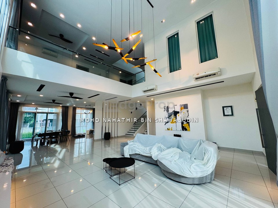 Spacious Luxury Bungalow End Lot , Denai Alam, Selangor, Denai Alam
