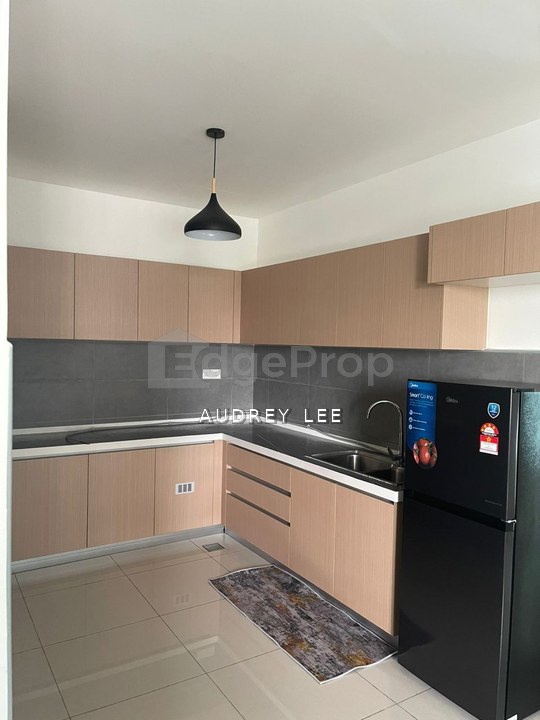 Furnished Lakepoint 3 rooms for rent!, Selangor, Cyberjaya