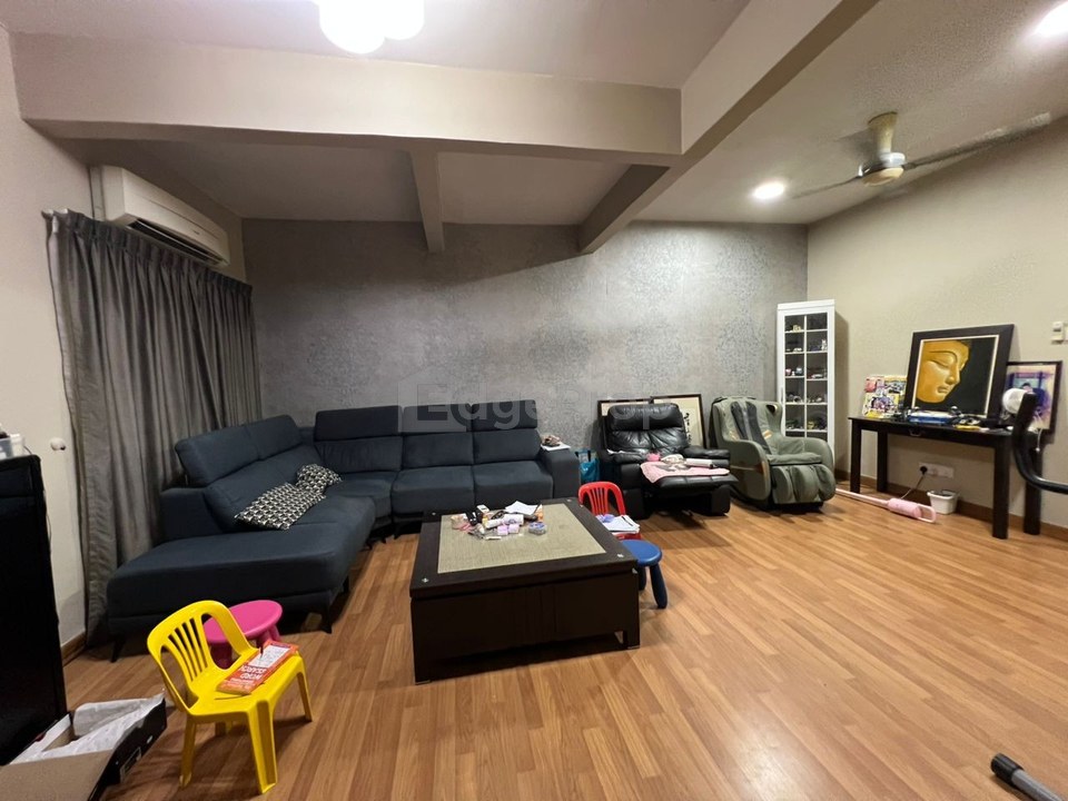 Bandar Kinrara 4