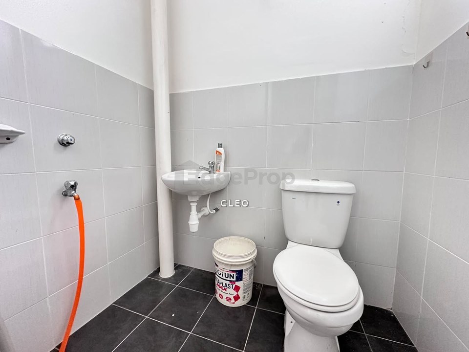 Big Size Corner For Rent Only RM2,100, Johor, Johor Bahru