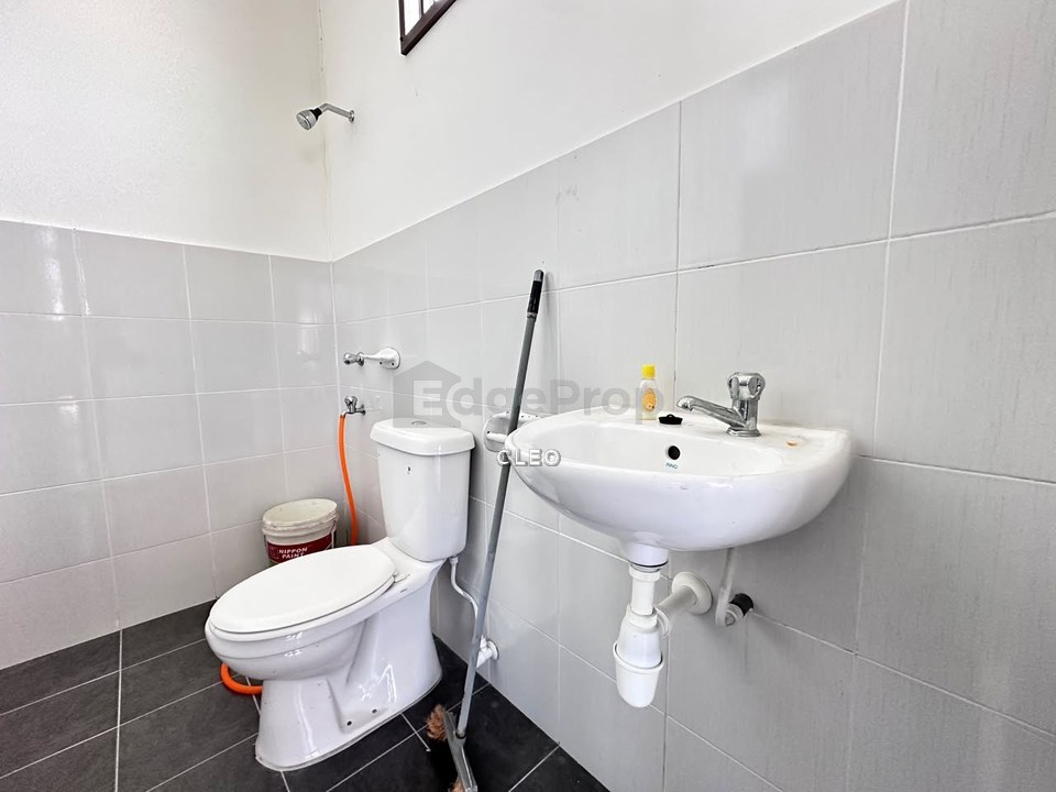 Big Size Corner For Rent Only RM2,100, Johor, Johor Bahru