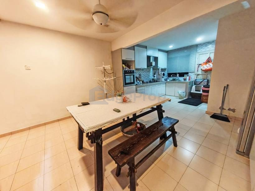 Taman Bukit Anggerik 2 Storey House, Fully Furnished, Move In Condition, Well Kept, Selangor, Cheras