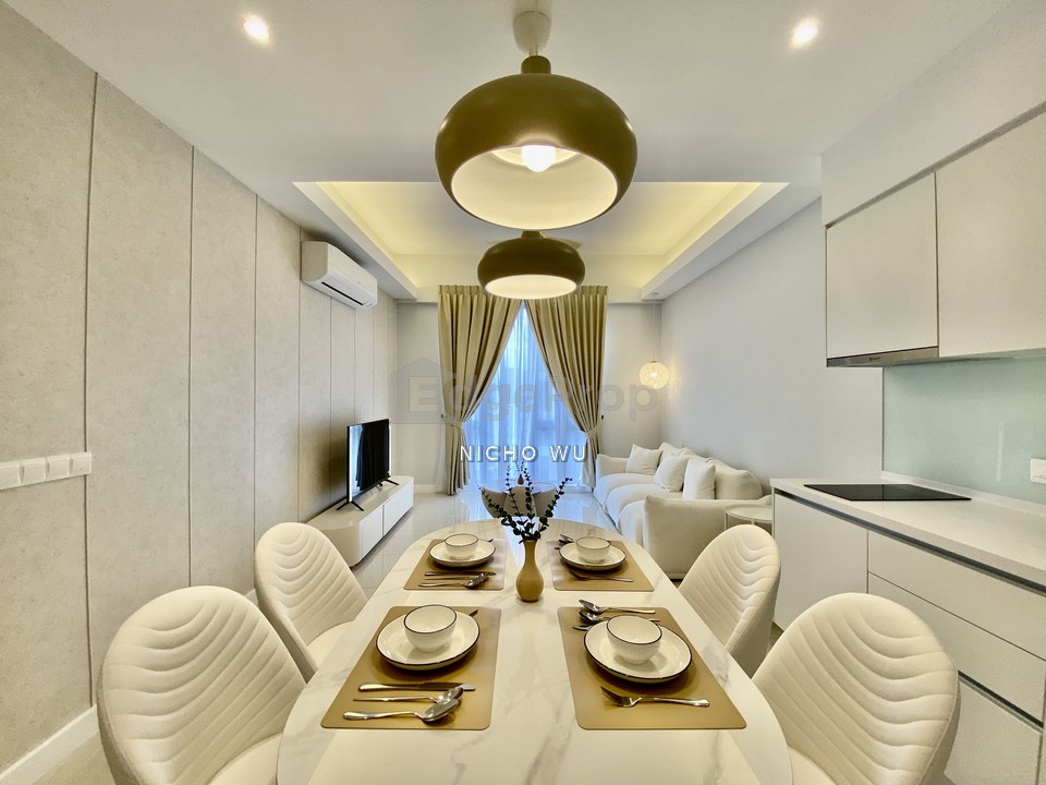 Sentral Suites 2 bedrooms fully furnished for rent, Kuala Lumpur, Brickfields