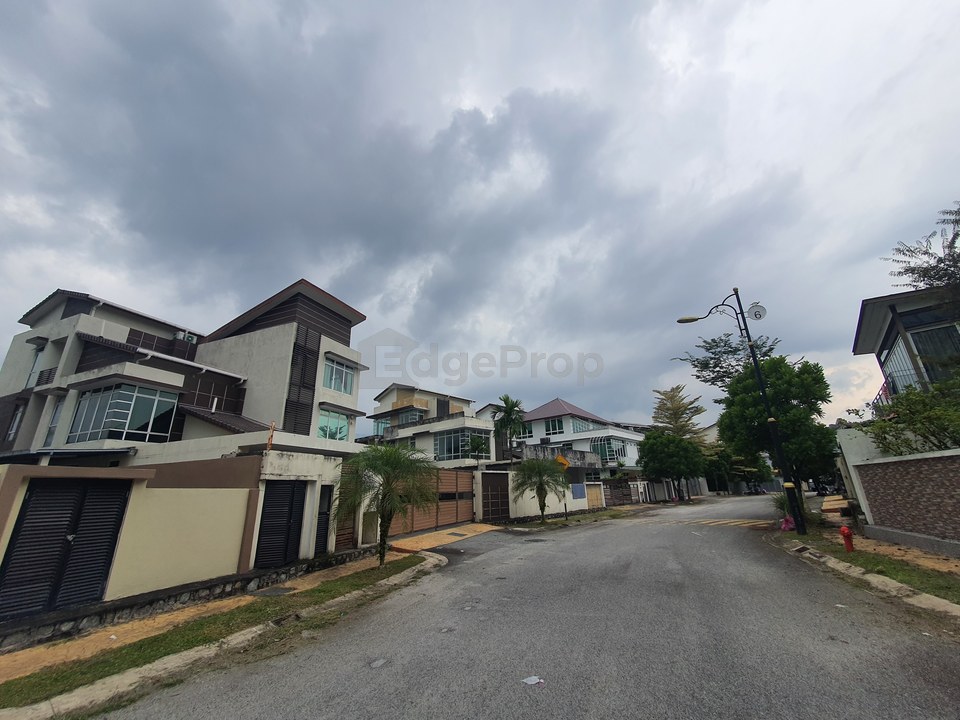 Suadamai, Bandar Tun Hussein Onn