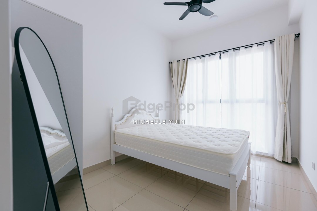 Trion 2 condo KL LRT Chan Sow Lin fully furnished Pudu 2R1B 1cp Sungai Besi actual photo Fraser Business Park facing city view Miharja ready now , Kuala Lumpur, Pudu