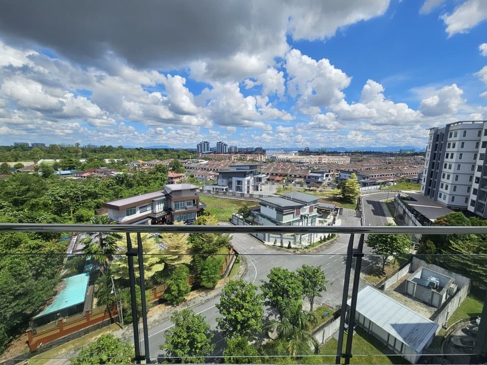 Tribeca Suites Apartment (Studio) For Rent  Located at Jalan Song kuching, Sarawak, Kuching