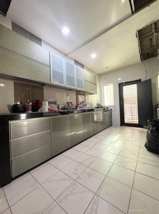 For sale kota bayuemas klang double storey renovated extended facing open below market value, Selangor, Klang