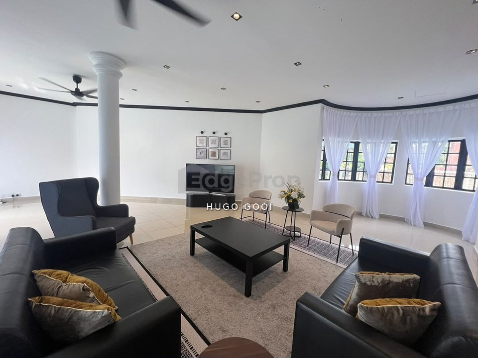 Tastefully Design with New Furnitures, Come with Private Garden&Pool, Ample Parking Space, Kuala Lumpur, Titiwangsa 