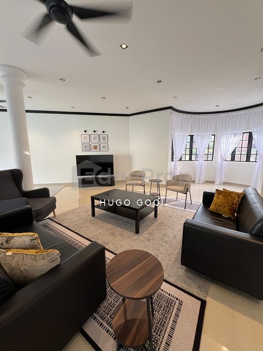 Tastefully Design with New Furnitures, Come with Private Garden&Pool, Ample Parking Space, Kuala Lumpur, Titiwangsa 