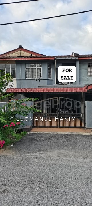 Jalan Semarak, Bukit Beruntung