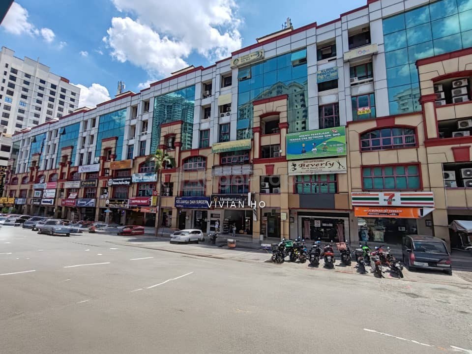 PELANGI SQUARE DAMANSARA
