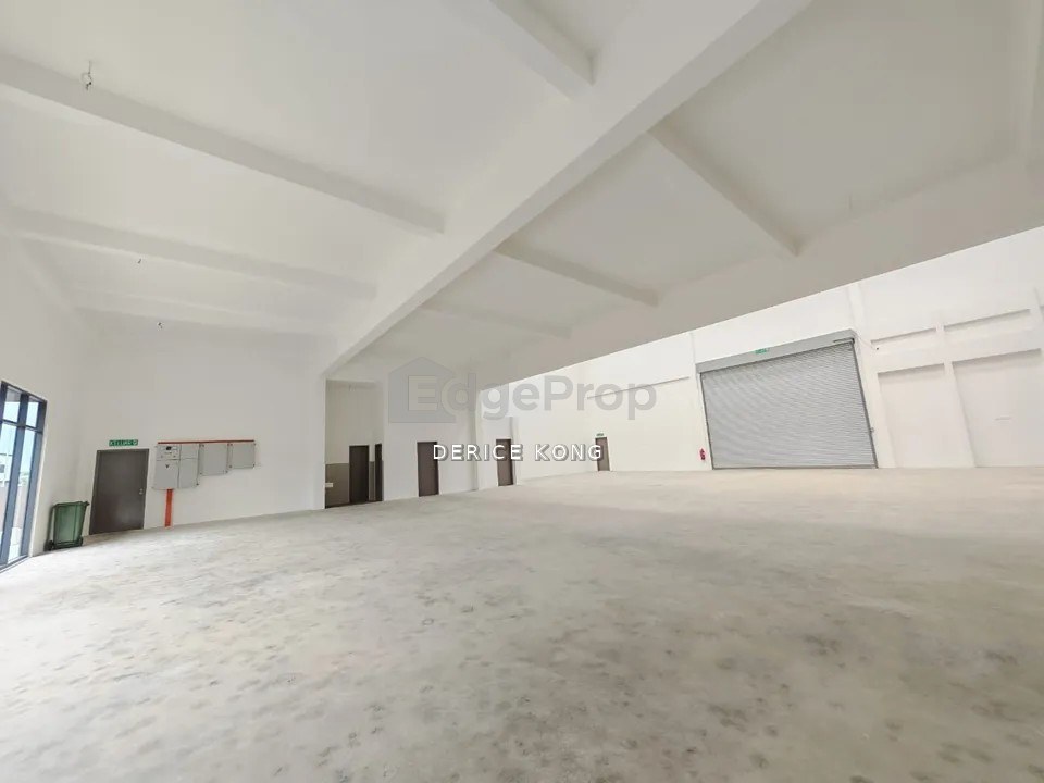 Klang Factory Warehouse for Sale, 13km to Port Klang, Selangor, Klang