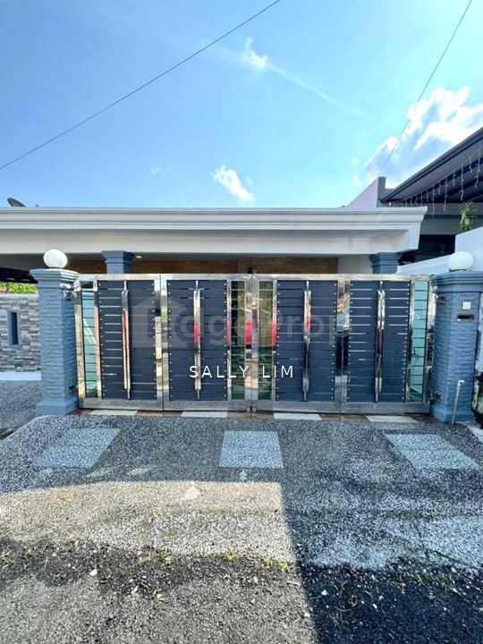 Taman Nesa Skudai Single Storey Low Cost House Corner Lot For Sale, Johor, Skudai
