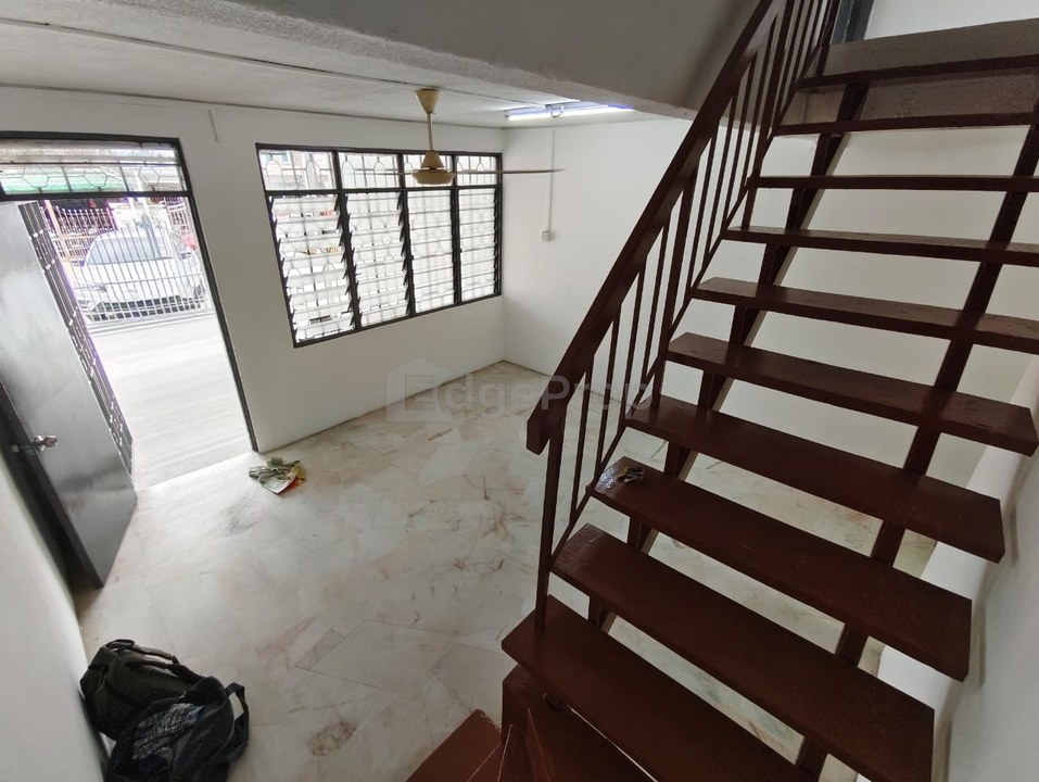 Jalan Sri Rawang - 15x50 - 2R1B, Selangor, Rawang