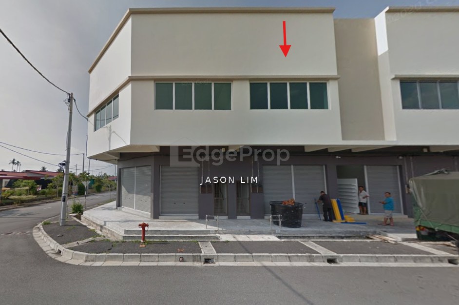 SAVE 19% !! 2-sty Shop @ Kuala Jalan Bahru, Balik Pulau - 8 min to TF Value-Mart, Penang, Balik Pulau