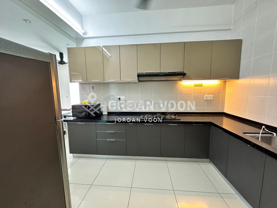 Solaria Well Maintain Spacious Fully Furnished 2carpark, Near Airport, Penang, Bayan Lepas