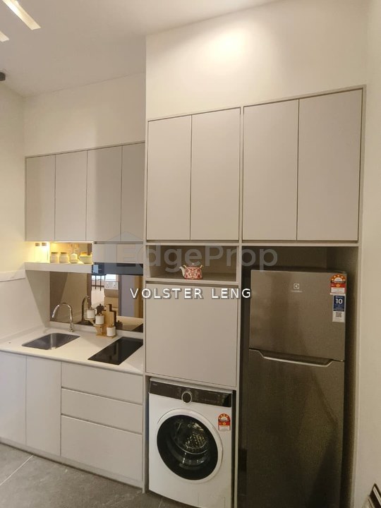 Peel Lane ~Dual key , walking distance to Aeon , velocity , MRT , LRT, Kuala Lumpur, Cheras