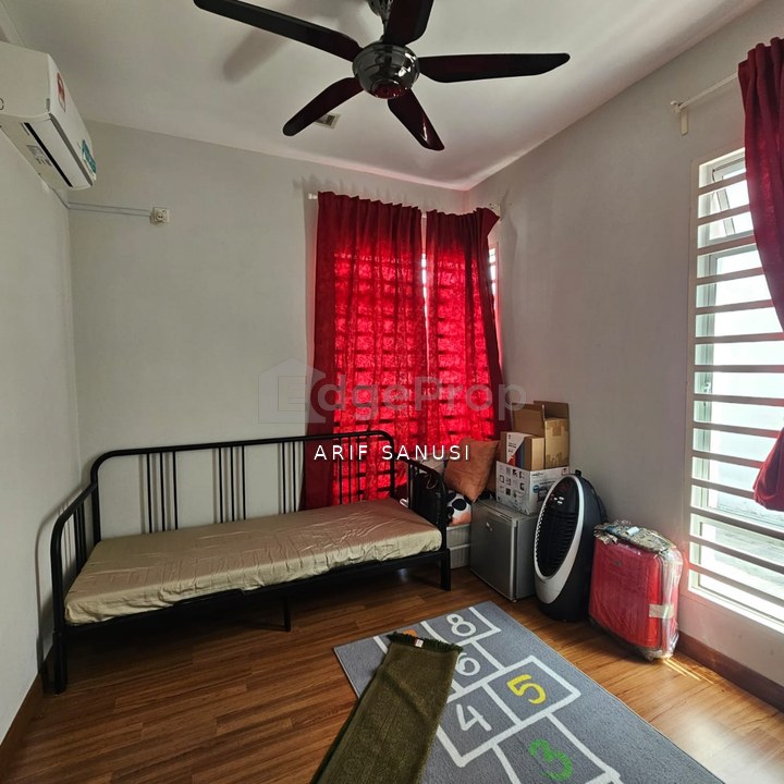 2 Storey Superlink Fully Furnish Laman Cempaka Suria Nilai To Let, Negeri Sembilan, Nilai
